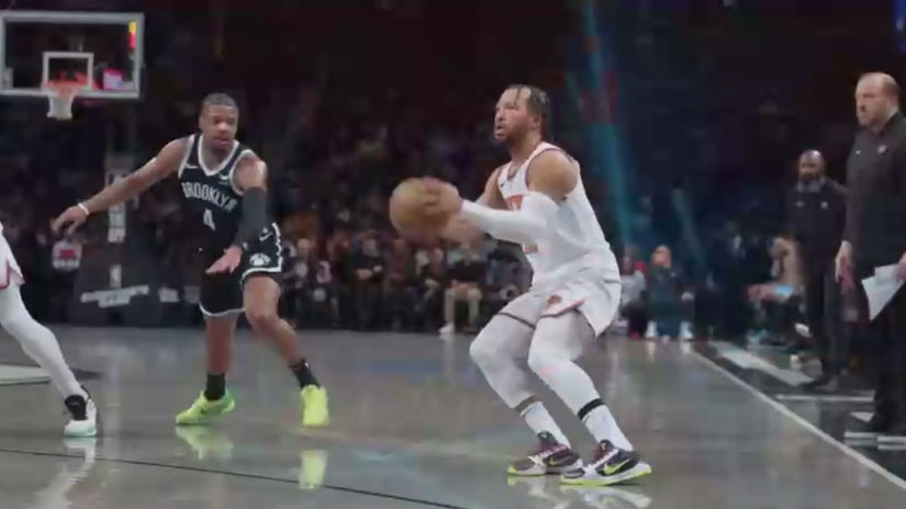 Jalen Brunson Pumper